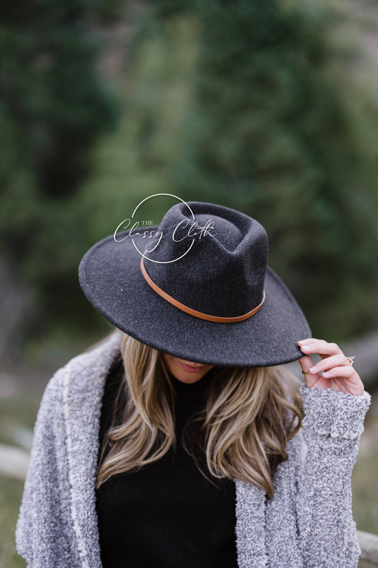 Wool Blend Wide Brim Hat w/ Belt